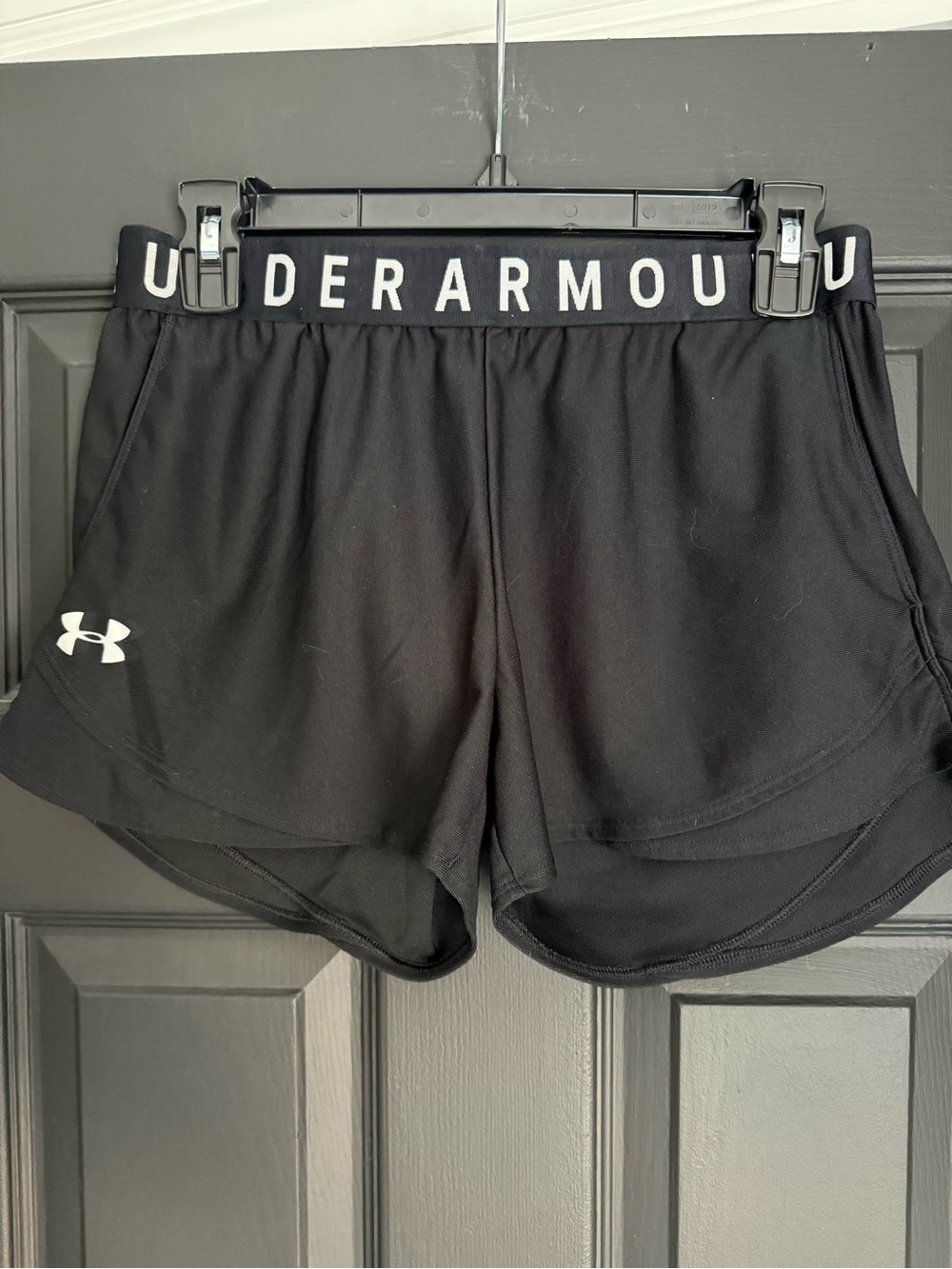 Under Armour Black Women's Athletic Shorts with Branded Waistband